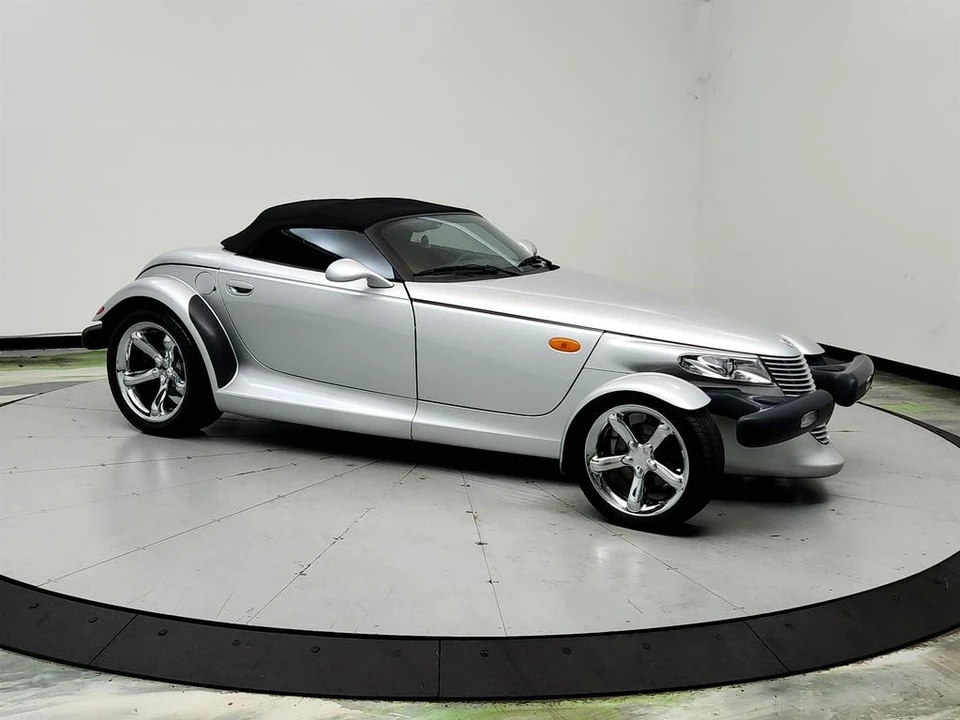 2001 Chrysler Prowler - Image 3 of 31