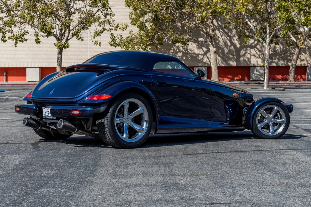 2001 Plymouth Prowler - Image 9 of 31