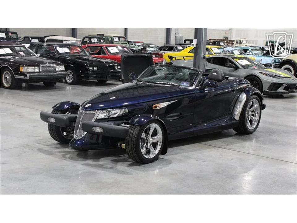 2001 Chrysler Prowler - Image 2 of 31