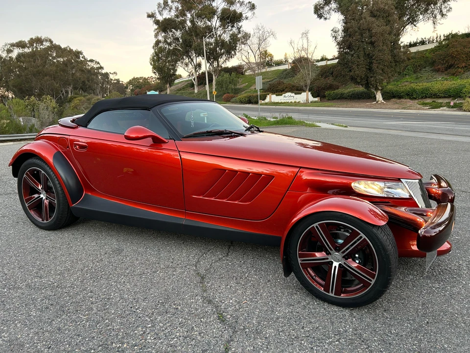 2001 Chrysler Prowler - Image 13 of 31