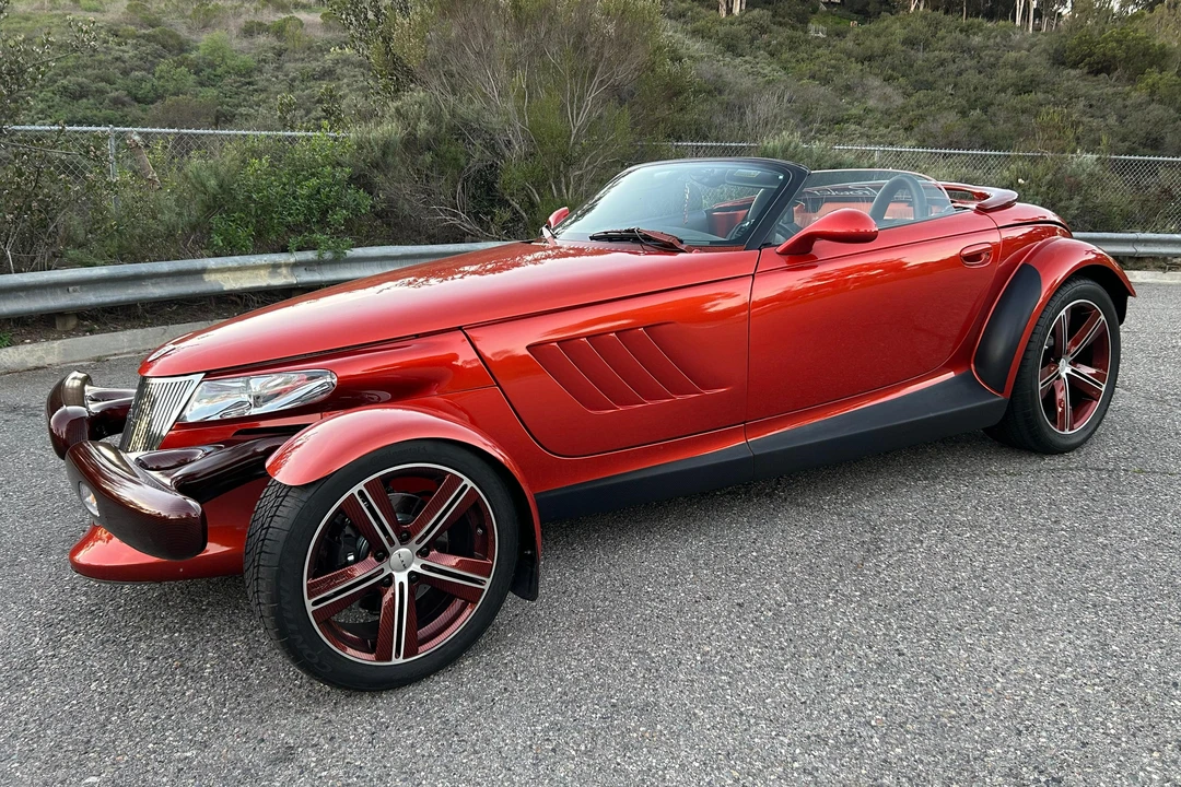 2001 Chrysler Prowler - Image 3 of 31