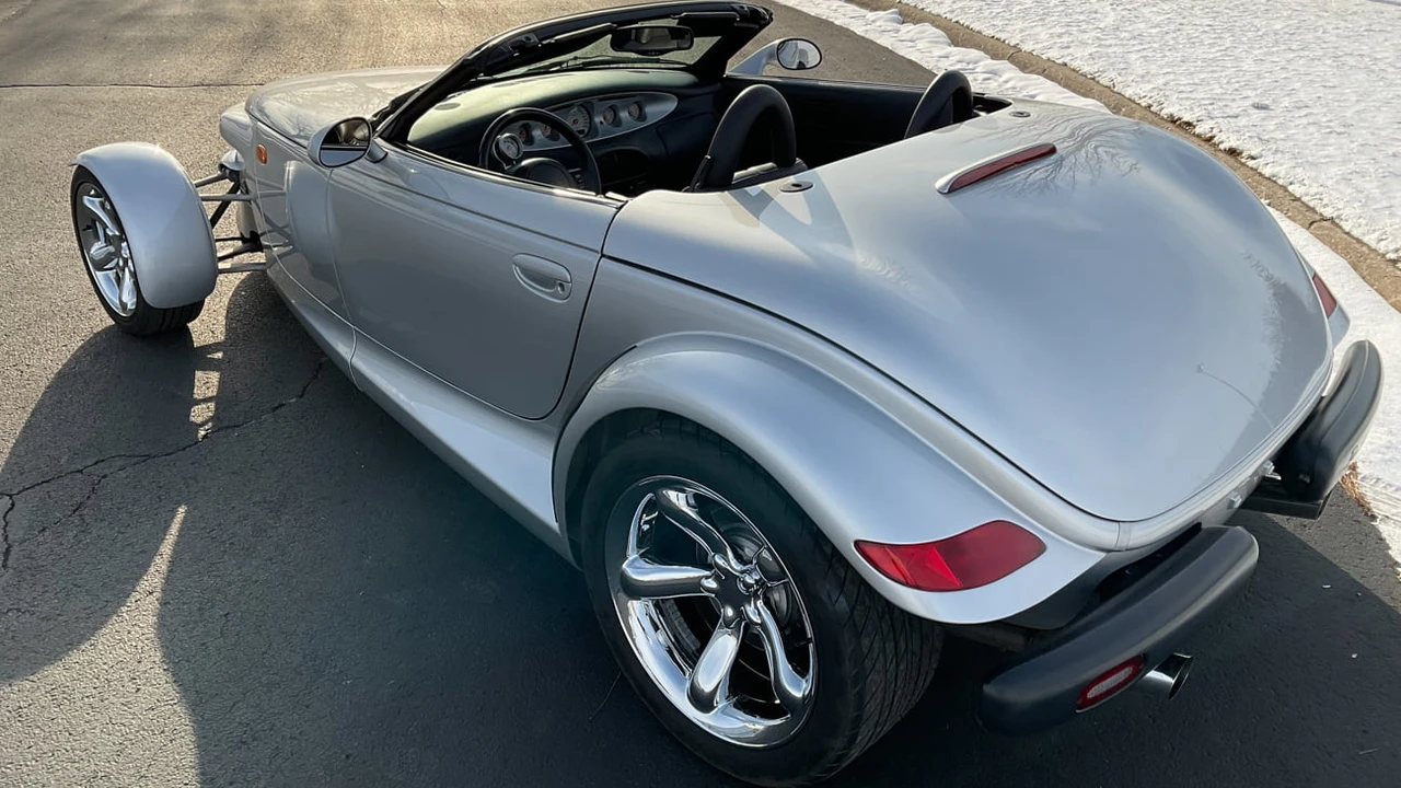 2001 Chrysler Prowler - Image 3 of 14