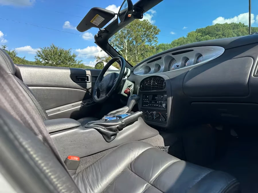 2001 Chrysler Prowler - Image 31 of 31