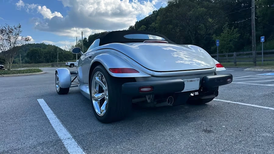 2001 Chrysler Prowler - Image 13 of 31
