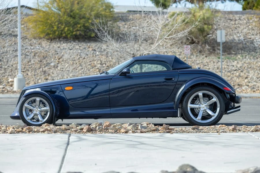 2001 Chrysler Prowler - Image 9 of 31