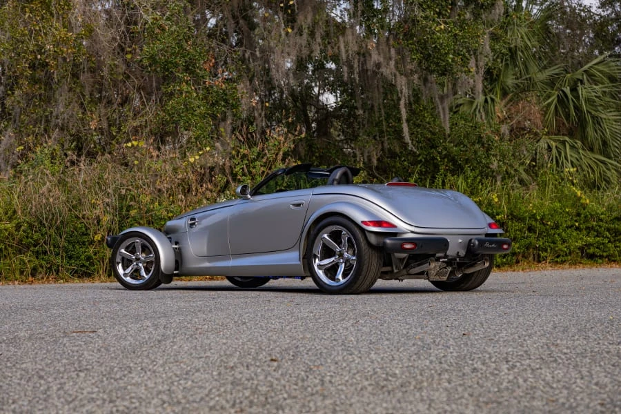 2001 Chrysler Prowler - Image 16 of 31