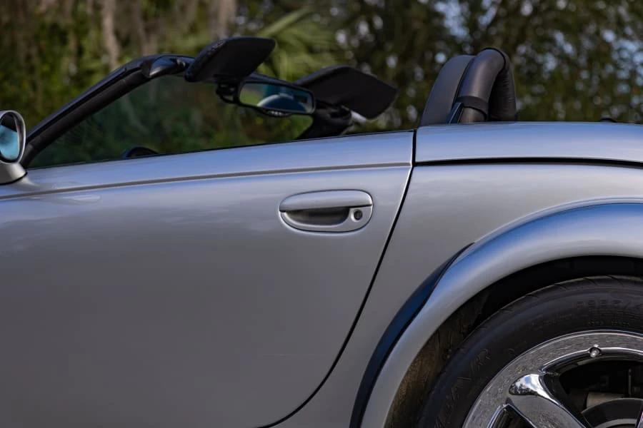 2001 Chrysler Prowler - Image 13 of 31