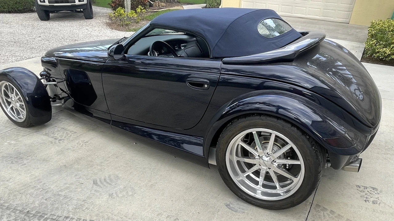 2001 Chrysler Prowler - Image 6 of 13