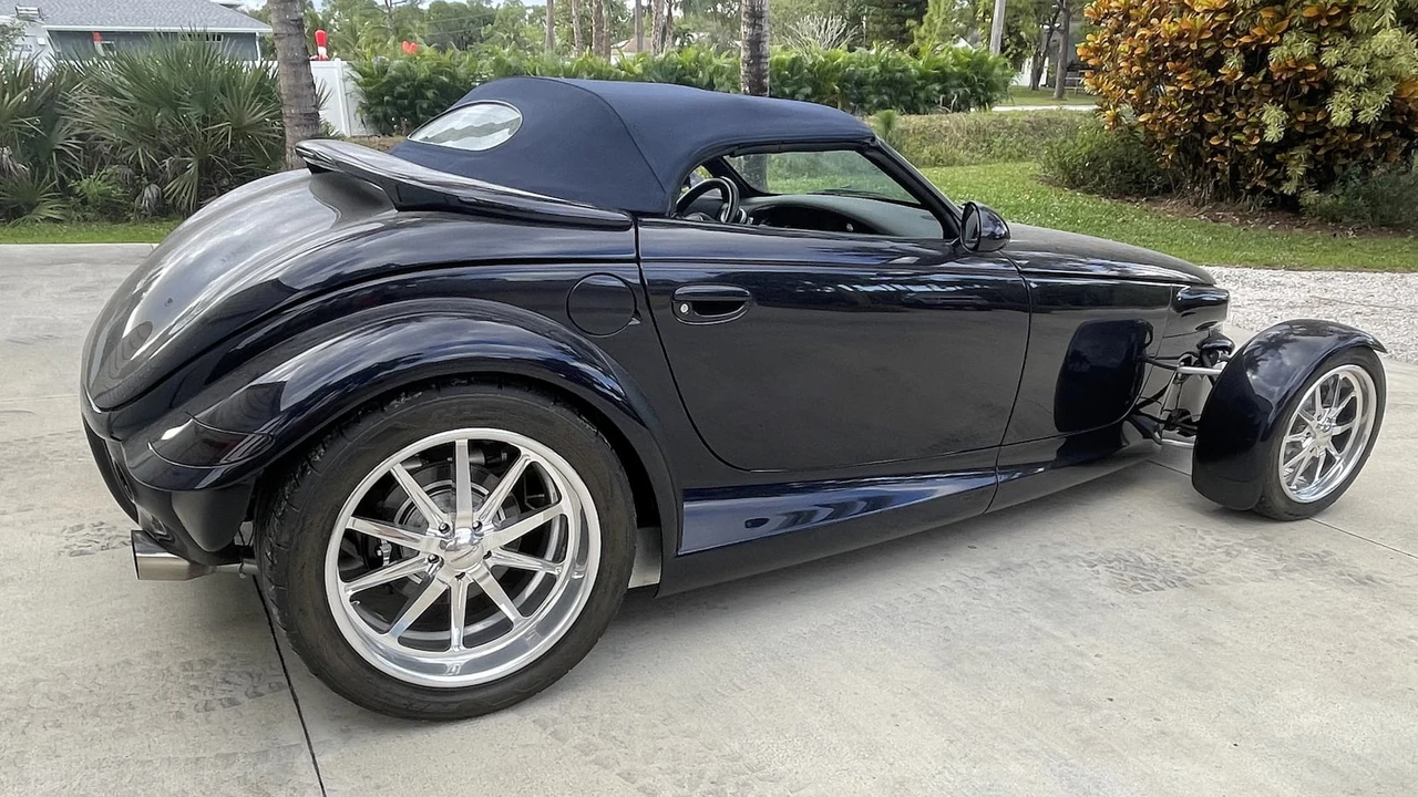2001 Chrysler Prowler - Image 7 of 13