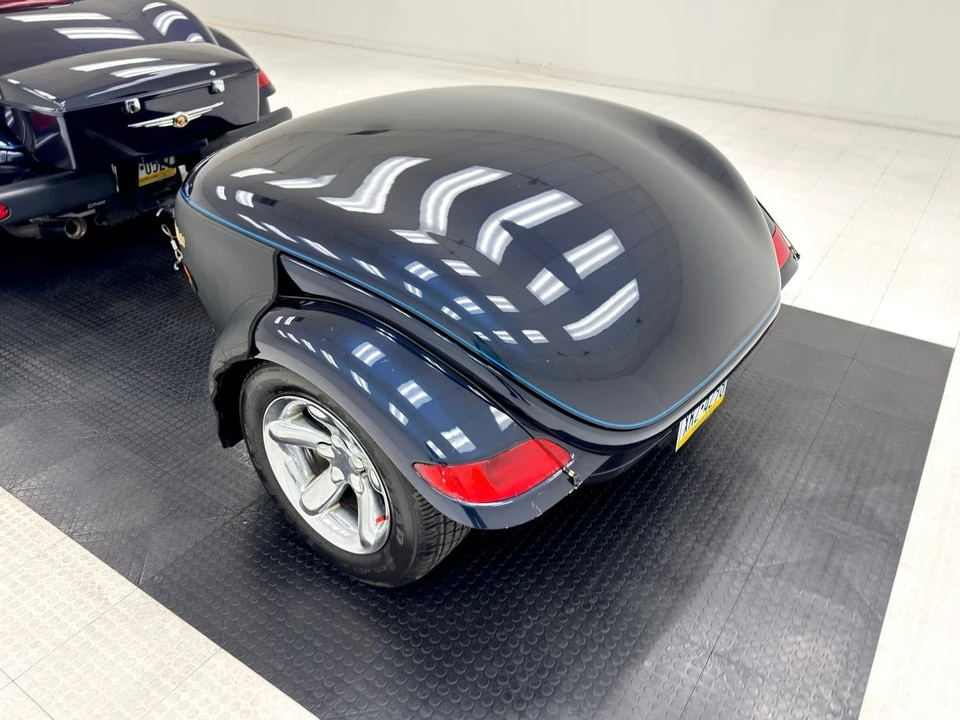 2001 Chrysler Prowler - Image 17 of 21