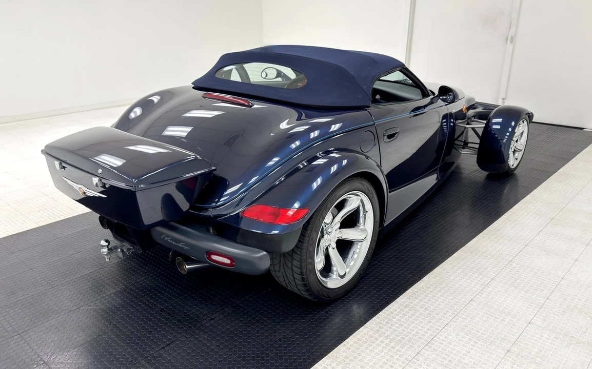 2001 Chrysler Prowler - Image 11 of 21