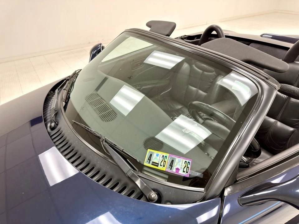 2001 Chrysler Prowler - Image 14 of 31
