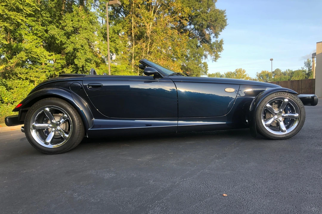 2001 Chrysler Prowler - Image 11 of 31