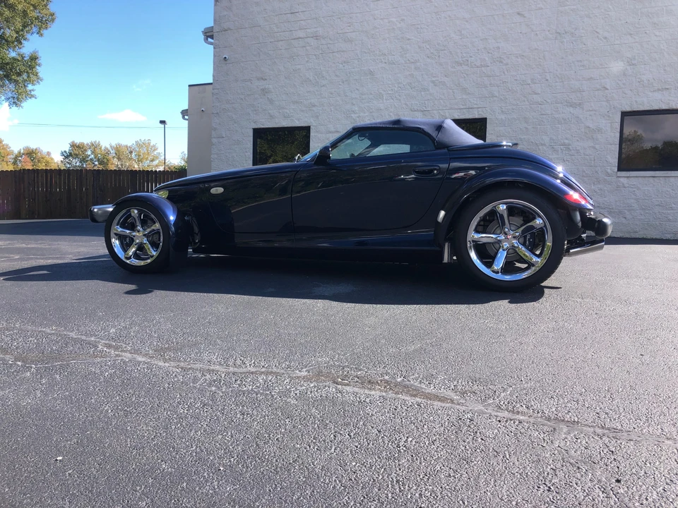 2001 Chrysler Prowler - Image 15 of 31