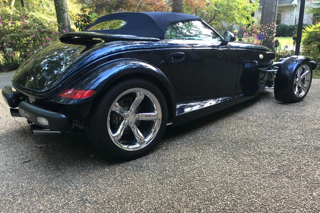 2001 Chrysler Prowler - Image 18 of 31