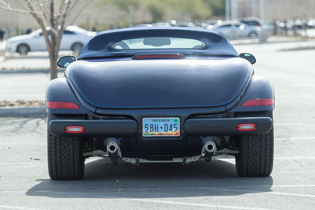 2001 Chrysler Prowler - Image 13 of 31