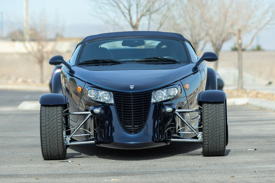 2001 Chrysler Prowler - Image 10 of 31