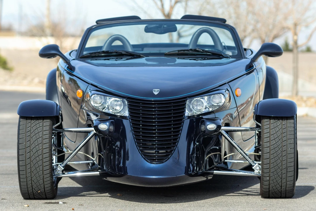 2001 Chrysler Prowler - Image 2 of 31