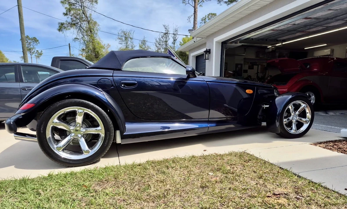 2001 Chrysler Prowler - Image 3 of 8