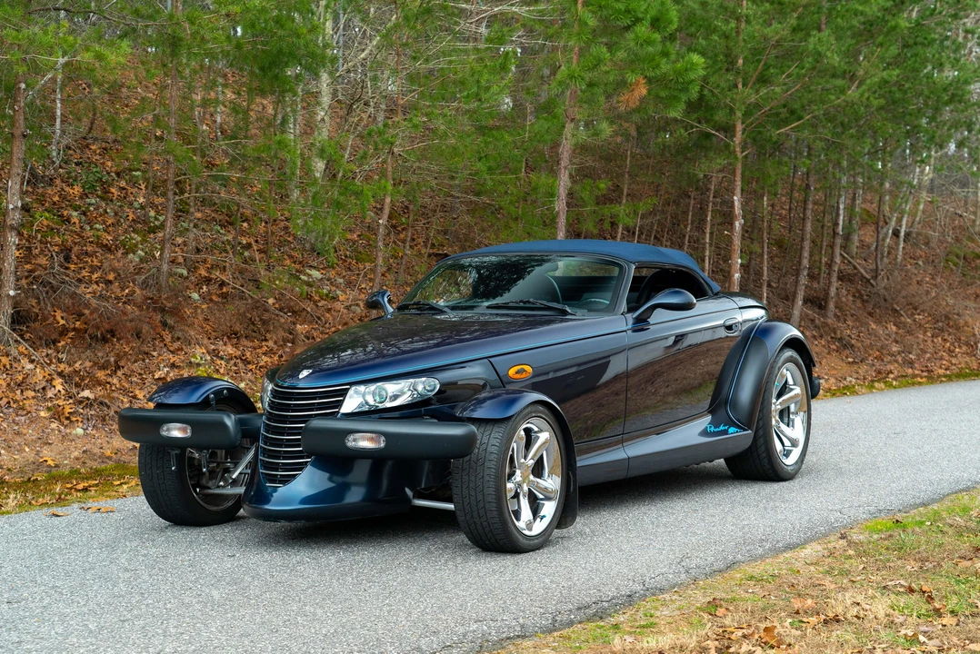 2001 Chrysler Prowler - Image 6 of 31
