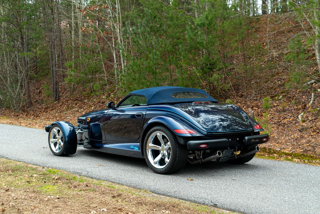 2001 Chrysler Prowler - Image 9 of 31