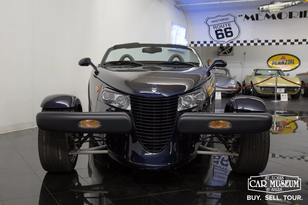 2001 Chrysler Prowler - Image 11 of 21