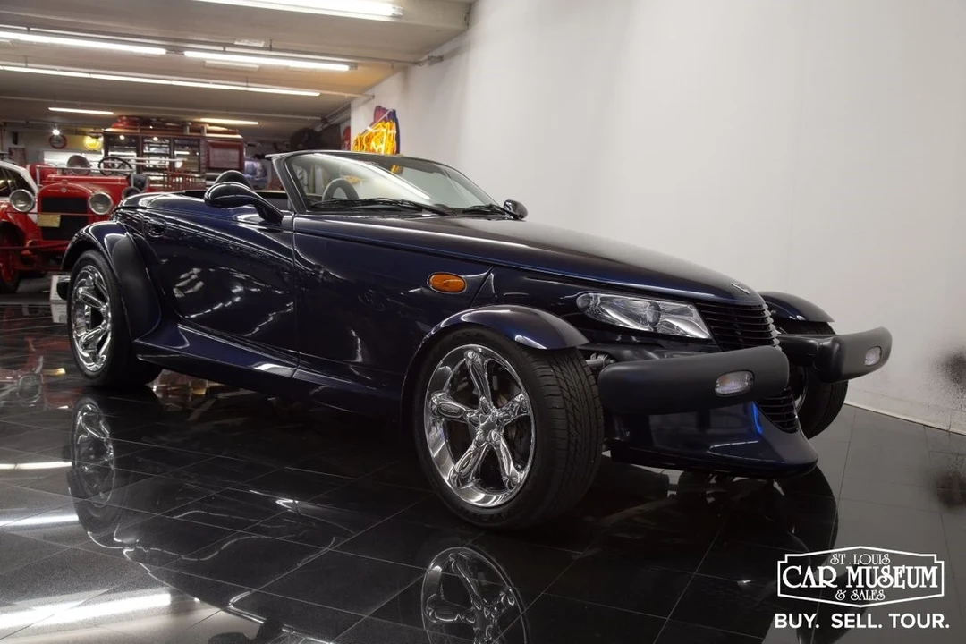 2001 Chrysler Prowler - Image 19 of 21
