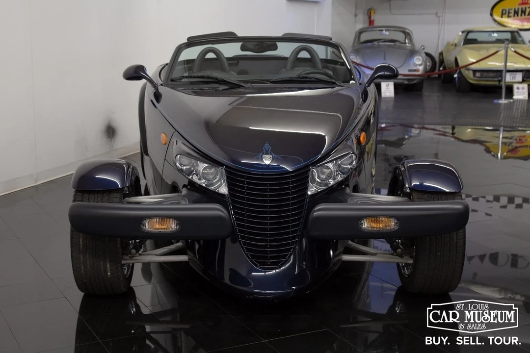 2001 Chrysler Prowler - Image 10 of 21