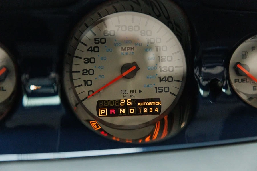 2001 Chrysler Prowler - Image 22 of 27