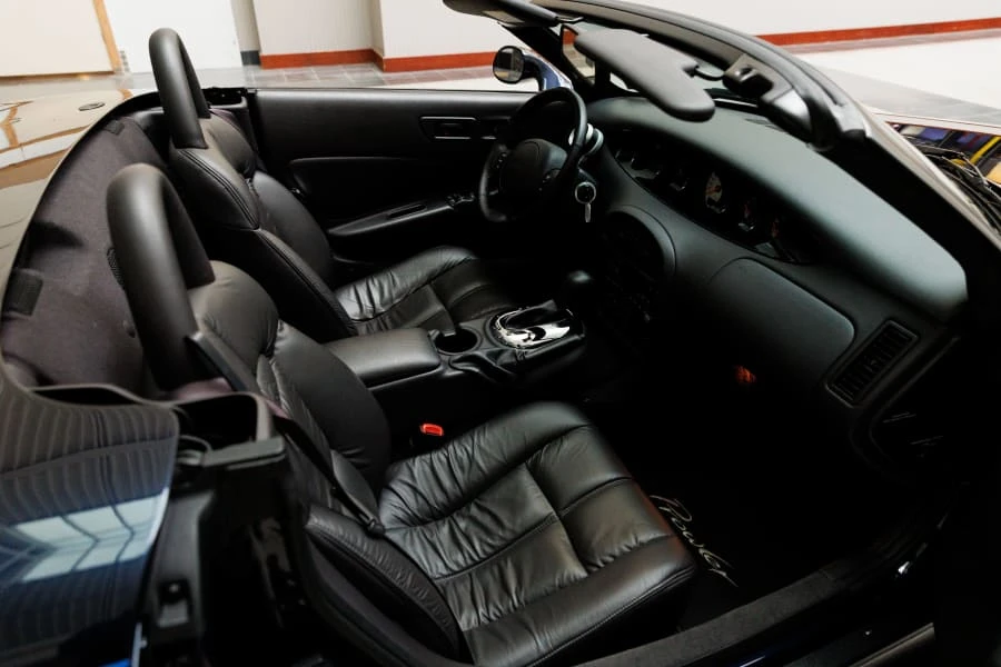 2001 Chrysler Prowler - Image 17 of 27
