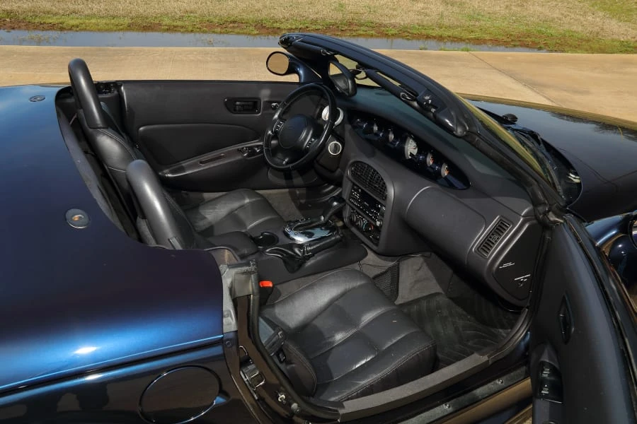 2001 Chrysler Prowler - Image 22 of 31