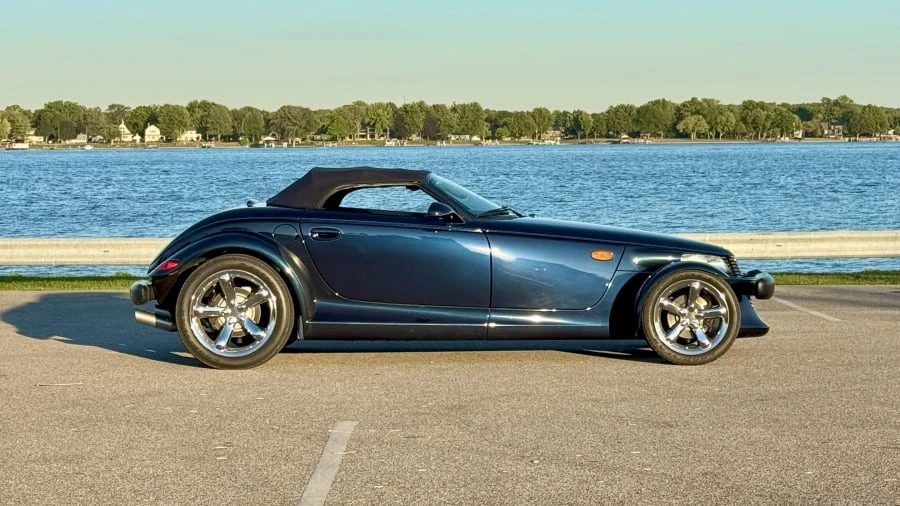 2001 Chrysler Prowler - Image 8 of 28