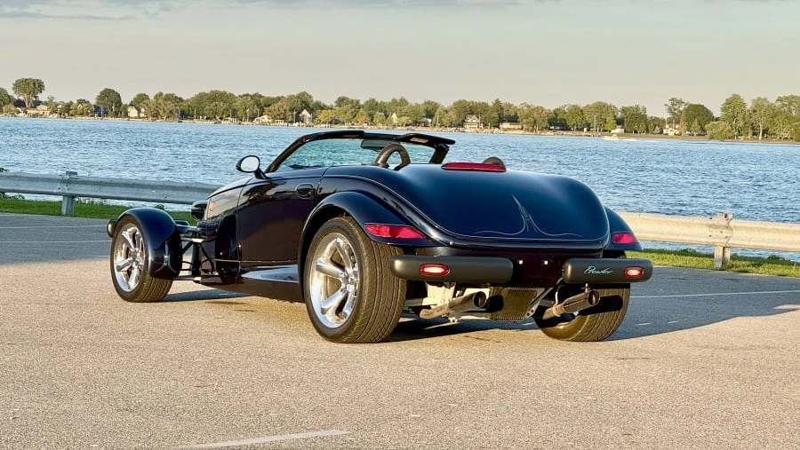 2001 Chrysler Prowler - Image 10 of 28