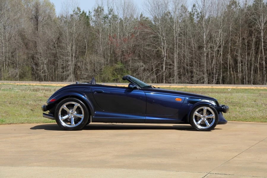 2001 Chrysler Prowler - Image 14 of 31