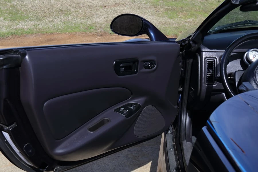 2001 Chrysler Prowler - Image 24 of 31
