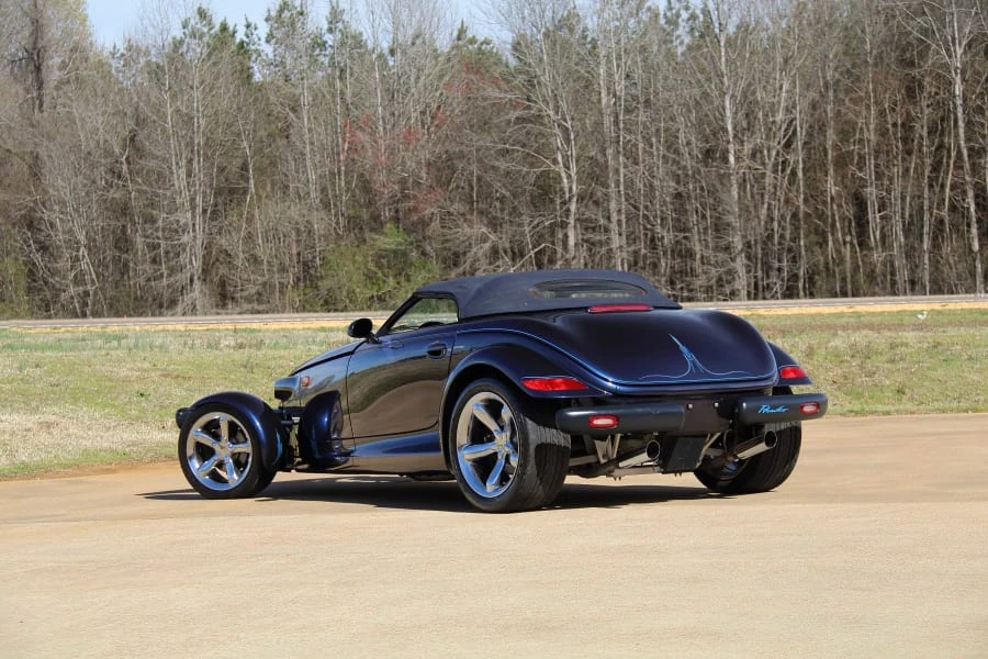 2001 Chrysler Prowler - Image 16 of 31