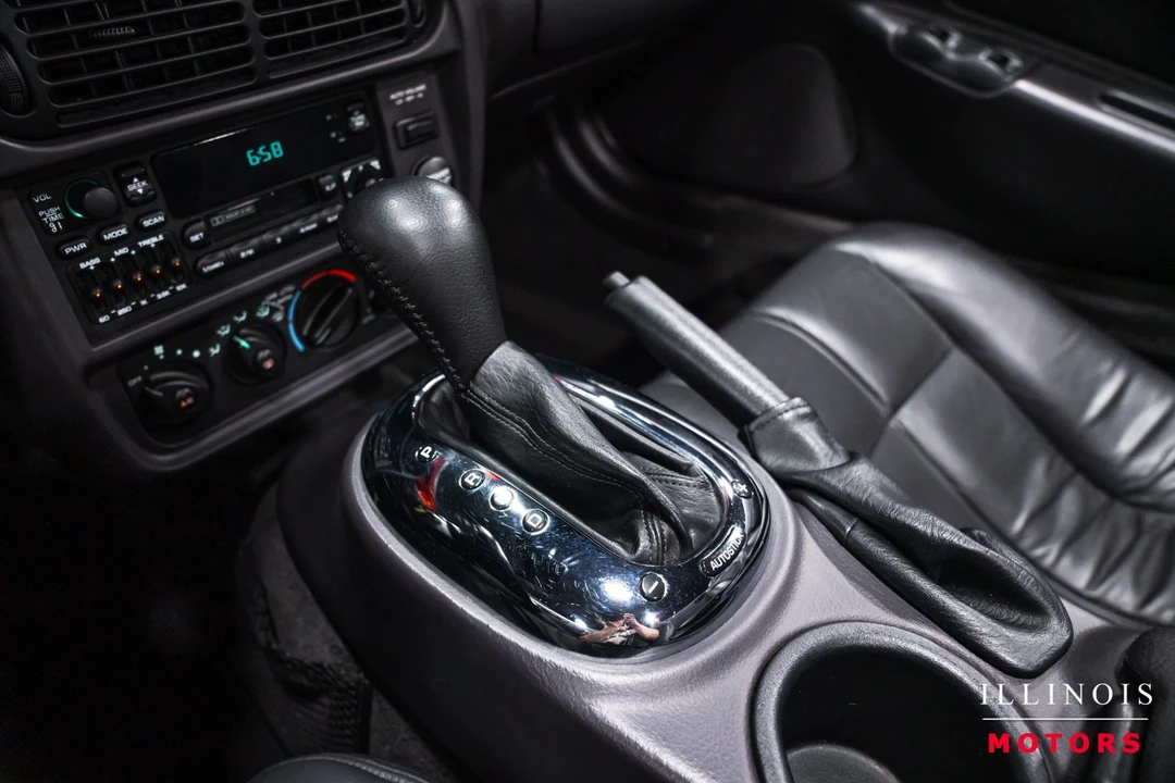 2001 Chrysler Prowler - Image 24 of 31