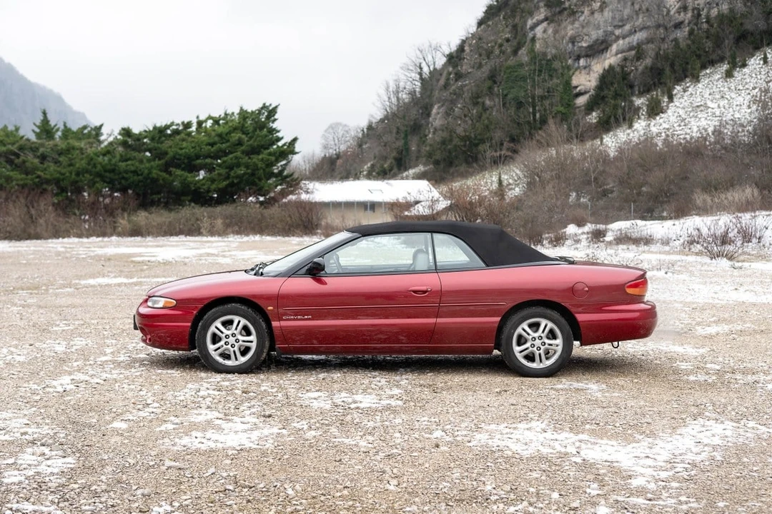 1997 Chrysler Sebring - Image 7 of 30