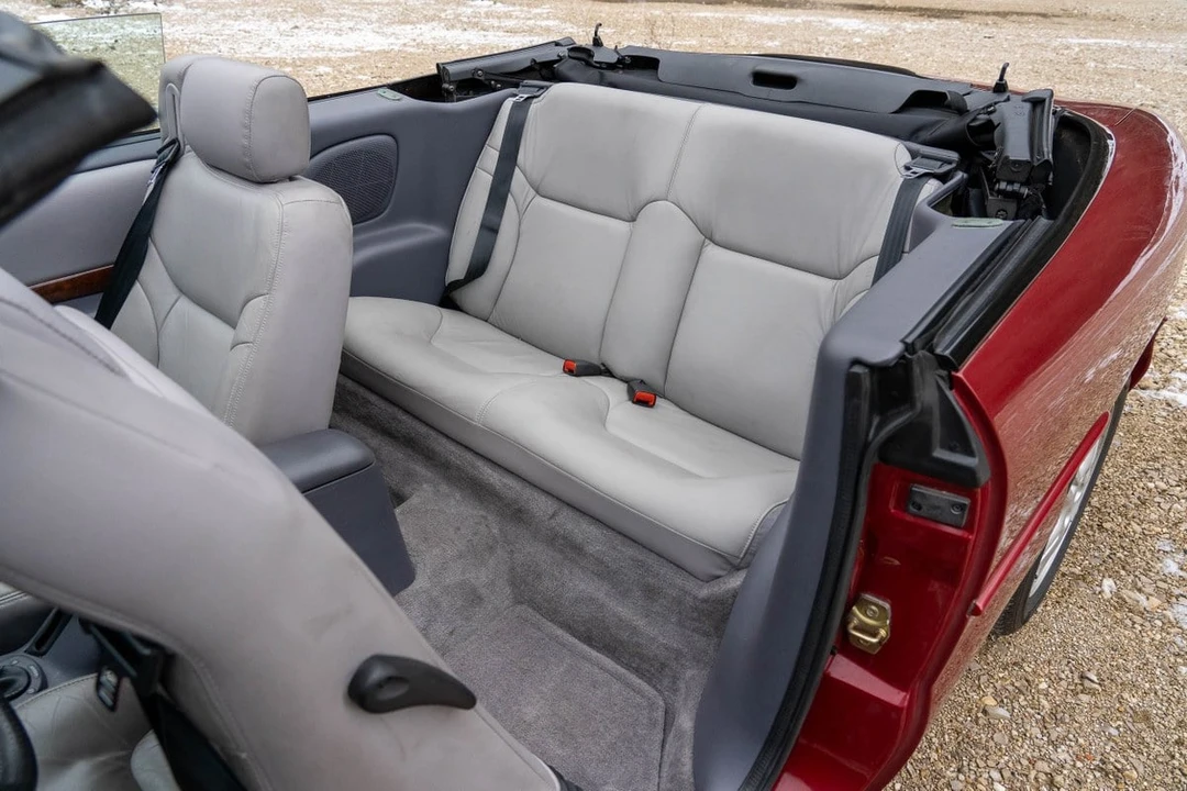1997 Chrysler Sebring - Image 22 of 30