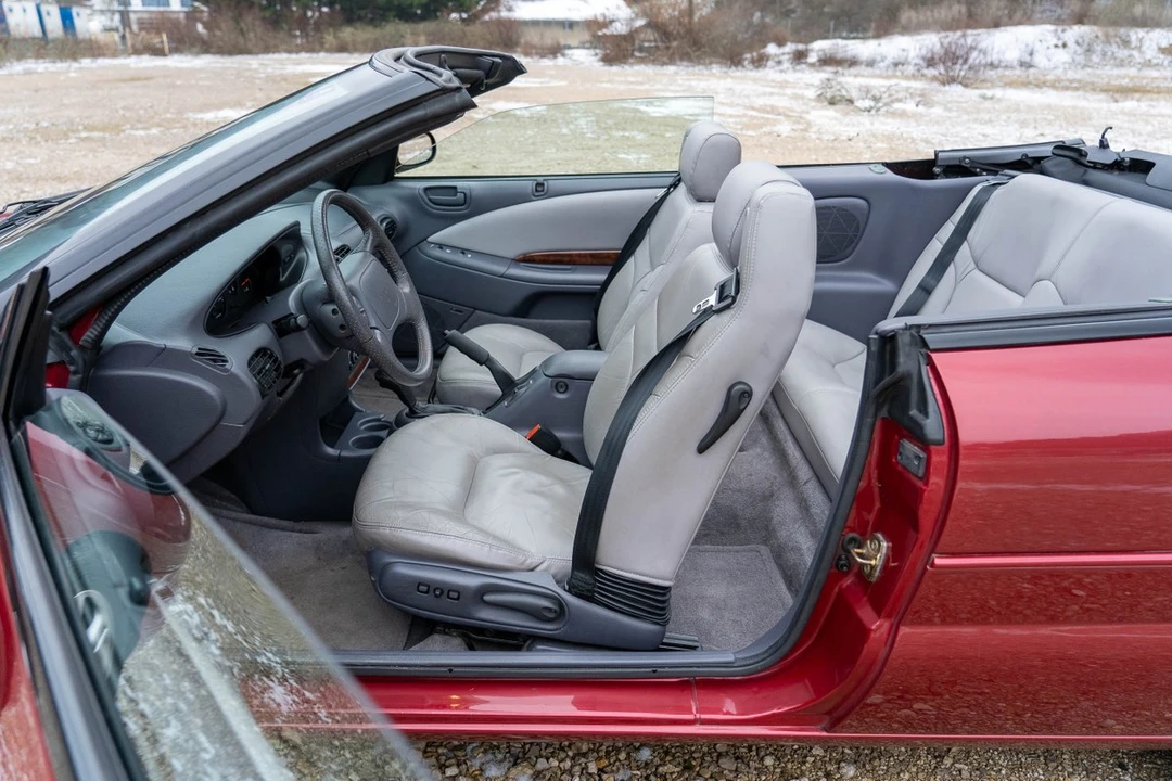 1997 Chrysler Sebring - Image 30 of 30
