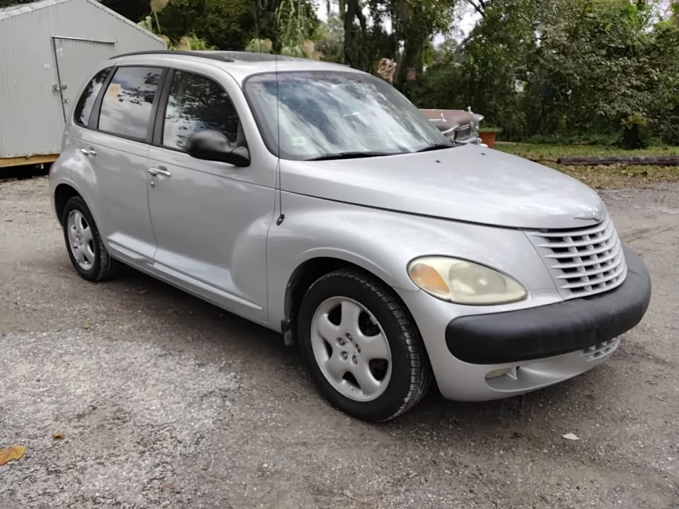 2001 Chrysler PT Cruiser - Image 2 of 7