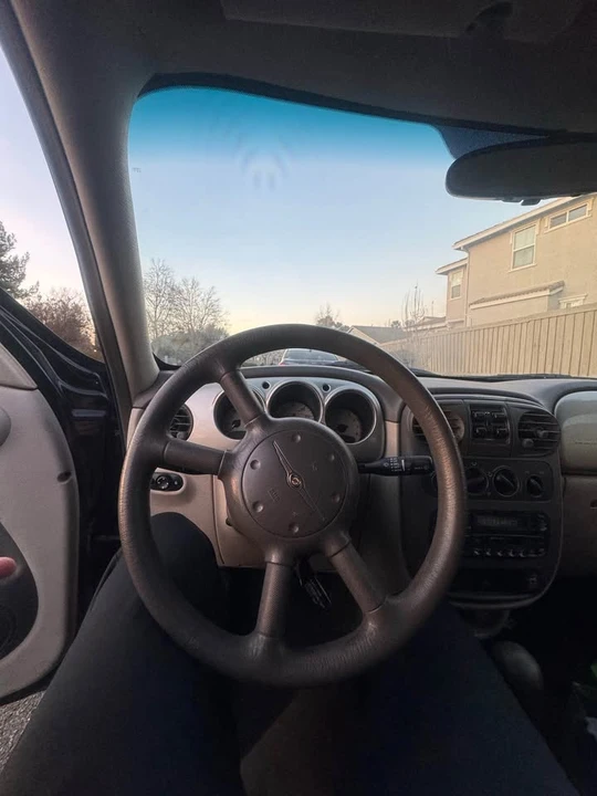 2001 Chrysler PT Cruiser - Image 7 of 9