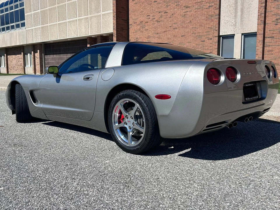 2001 Chevrolet Corvette C5 - Image 3 of 12