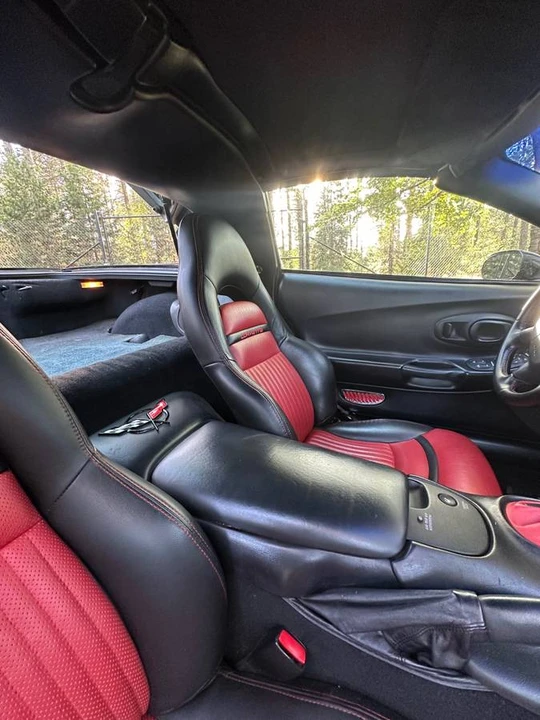 2001 Chevrolet Corvette C5 - Image 13 of 16