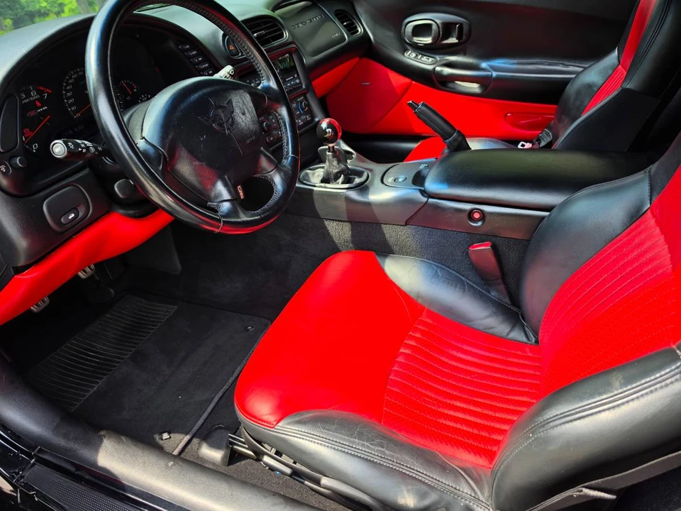 2001 Chevrolet Corvette C5 Z06 - Image 6 of 23