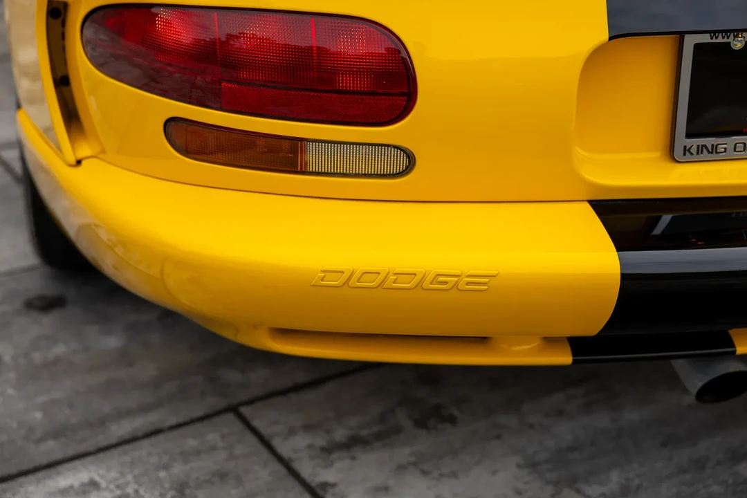 2001 Dodge Viper GTS 2nd Gen - Image 25 of 31