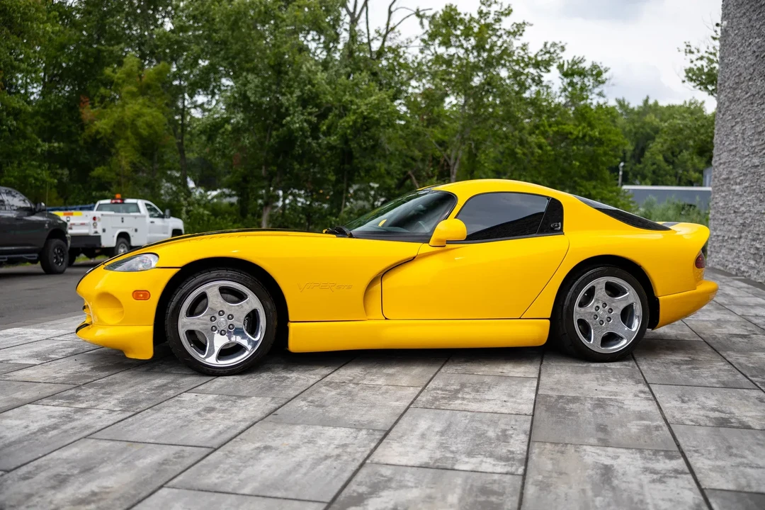 2001 Dodge Viper GTS 2nd Gen - Image 3 of 31