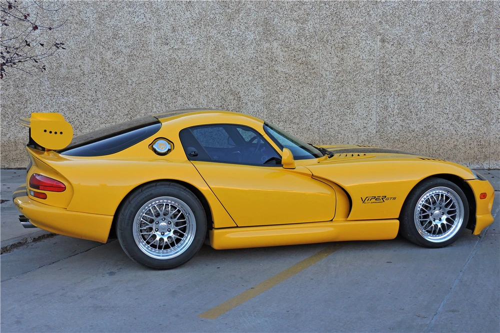 2001 Dodge Viper GTS 2nd Gen - Image 5 of 5