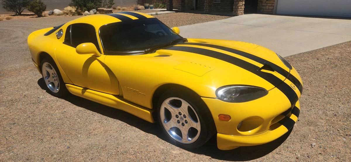 2001 Dodge Viper GTS 2nd Gen - Image 2 of 22
