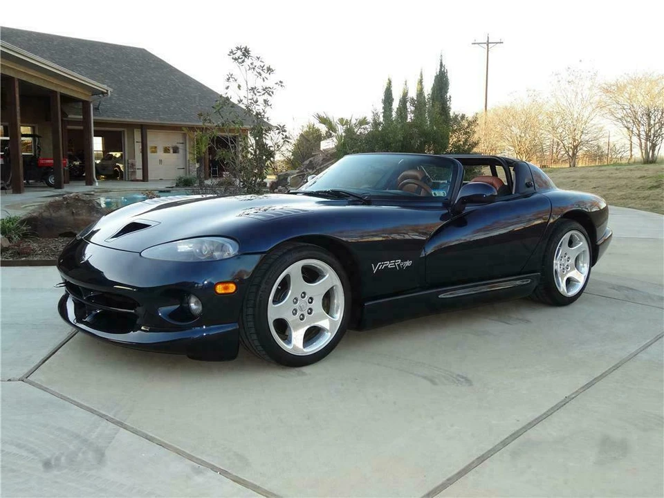 2001 Dodge Viper 2nd Gen - Image 2 of 5